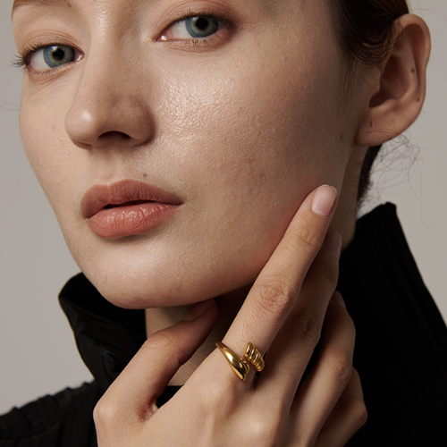 Anillo Torcido Ajustable