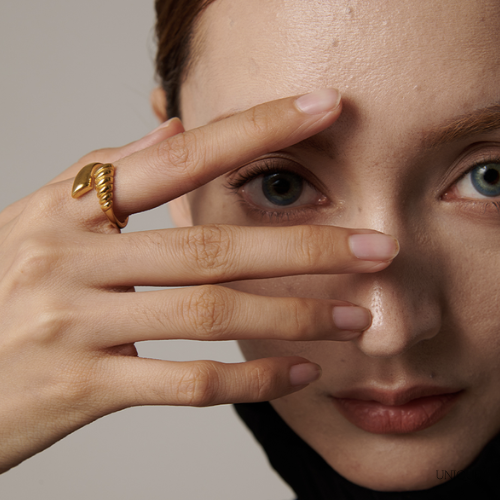 Anillo Torcido Ajustable